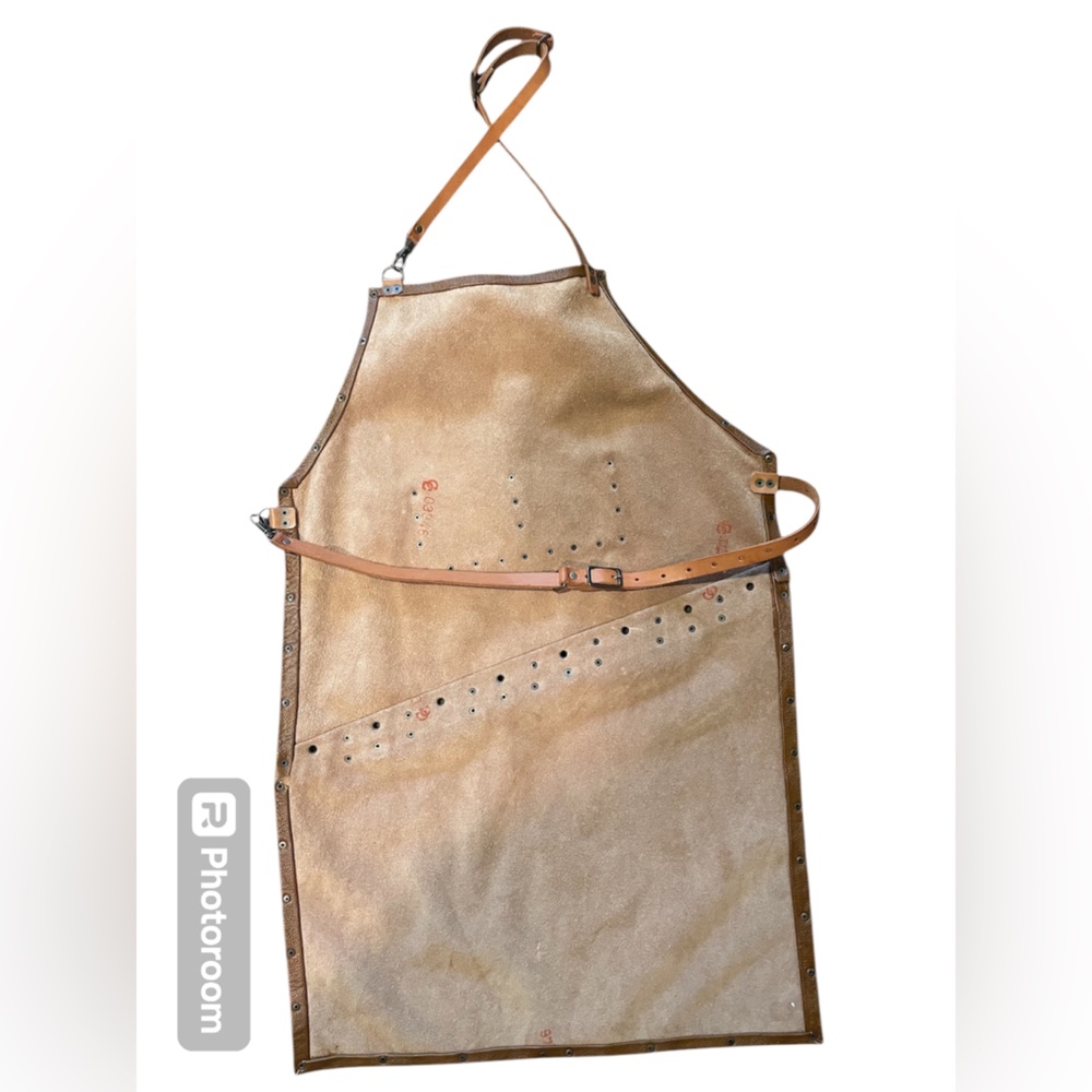 Brown LEATHER cowhide Apron with dark brown Accents new handmade - Picture 2 of 5